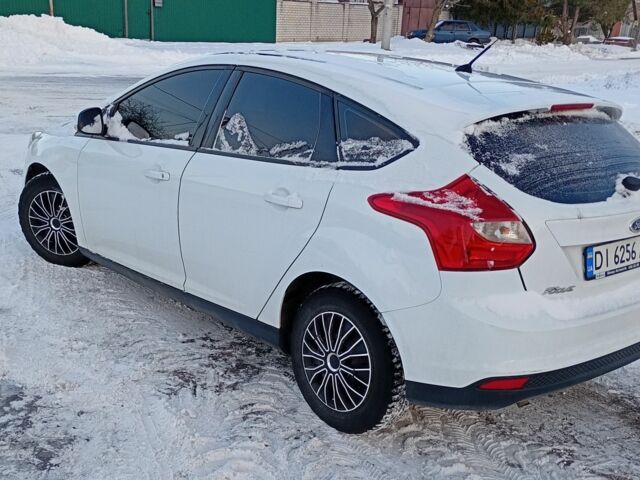 Білий Форд Фокус, об'ємом двигуна 1.6 л та пробігом 290 тис. км за 5800 $, фото 3 на Automoto.ua
