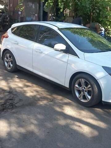 Білий Форд Фокус, об'ємом двигуна 1.6 л та пробігом 232 тис. км за 8000 $, фото 1 на Automoto.ua