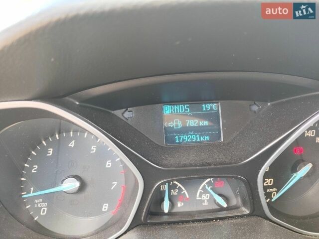 Білий Форд Фокус, об'ємом двигуна 1.6 л та пробігом 179 тис. км за 7700 $, фото 4 на Automoto.ua