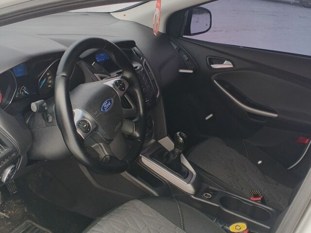 Білий Форд Фокус, об'ємом двигуна 1.6 л та пробігом 290 тис. км за 5800 $, фото 7 на Automoto.ua