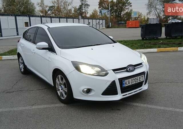 Білий Форд Фокус, об'ємом двигуна 1.6 л та пробігом 280 тис. км за 7000 $, фото 4 на Automoto.ua