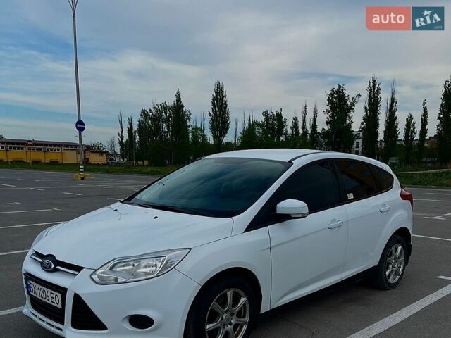 Белый Форд Фокус, объемом двигателя 1.6 л и пробегом 132 тыс. км за 6900 $, фото 2 на Automoto.ua