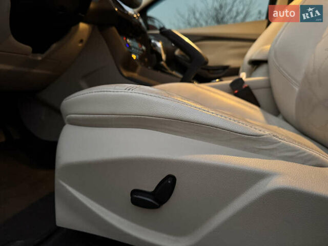 Белый Форд Фокус, объемом двигателя 0 л и пробегом 138 тыс. км за 7999 $, фото 31 на Automoto.ua