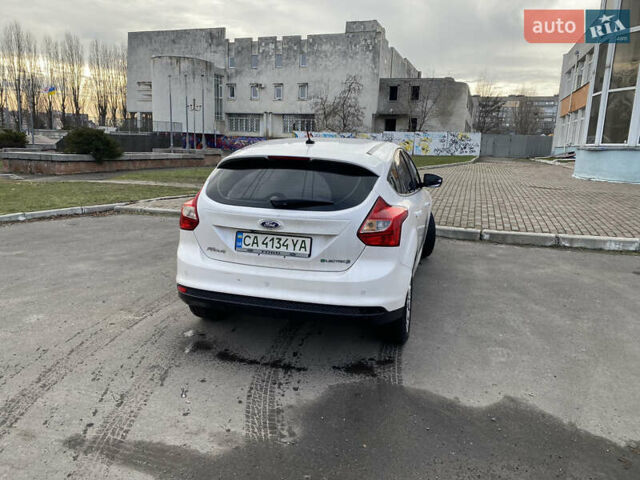 Белый Форд Фокус, объемом двигателя 0 л и пробегом 138 тыс. км за 6999 $, фото 7 на Automoto.ua