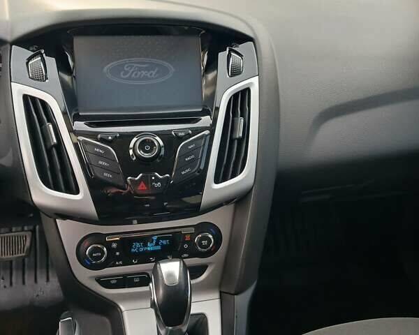 Білий Форд Фокус, об'ємом двигуна 1.6 л та пробігом 96 тис. км за 8300 $, фото 18 на Automoto.ua