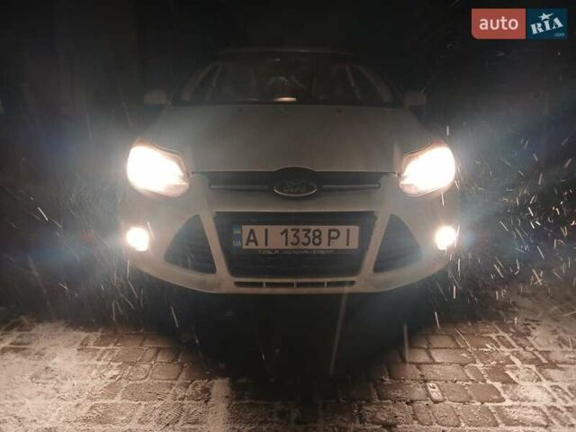 Білий Форд Фокус, об'ємом двигуна 1.49 л та пробігом 210 тис. км за 6700 $, фото 9 на Automoto.ua