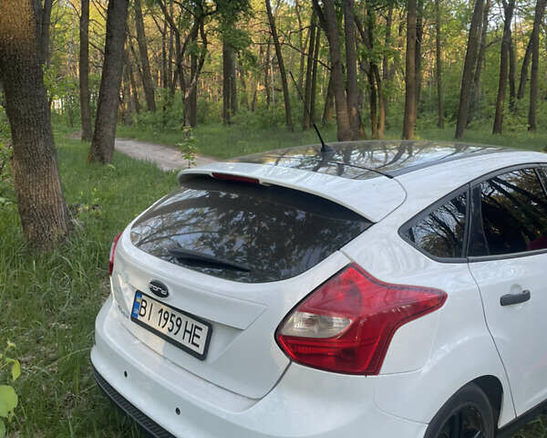Білий Форд Фокус, об'ємом двигуна 1.6 л та пробігом 192 тис. км за 6850 $, фото 5 на Automoto.ua