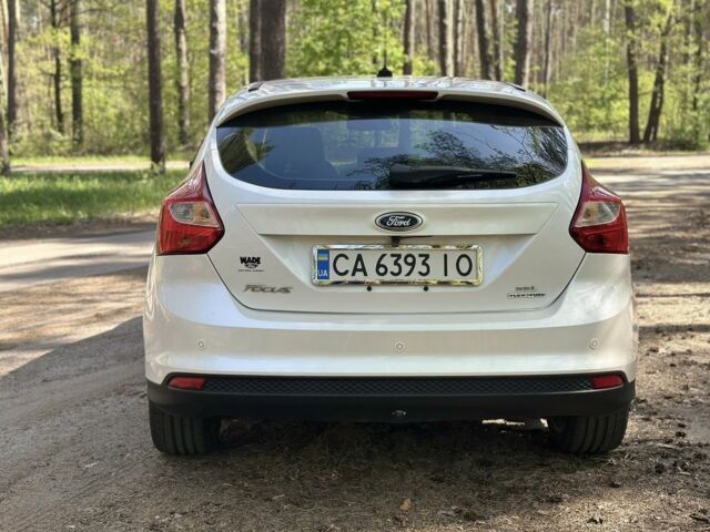 Белый Форд Фокус, объемом двигателя 2 л и пробегом 189 тыс. км за 7799 $, фото 8 на Automoto.ua
