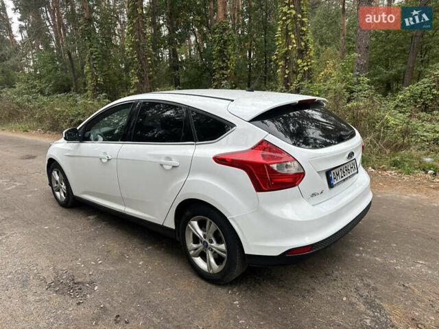 Белый Форд Фокус, объемом двигателя 1.6 л и пробегом 168 тыс. км за 5300 $, фото 11 на Automoto.ua