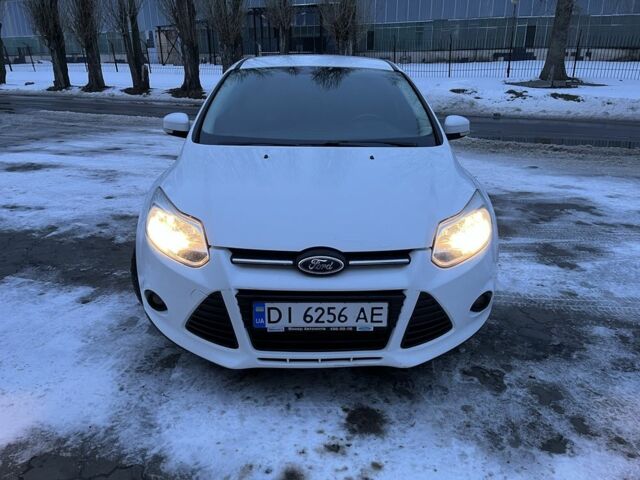 Белый Форд Фокус, объемом двигателя 1.6 л и пробегом 280 тыс. км за 5999 $, фото 1 на Automoto.ua