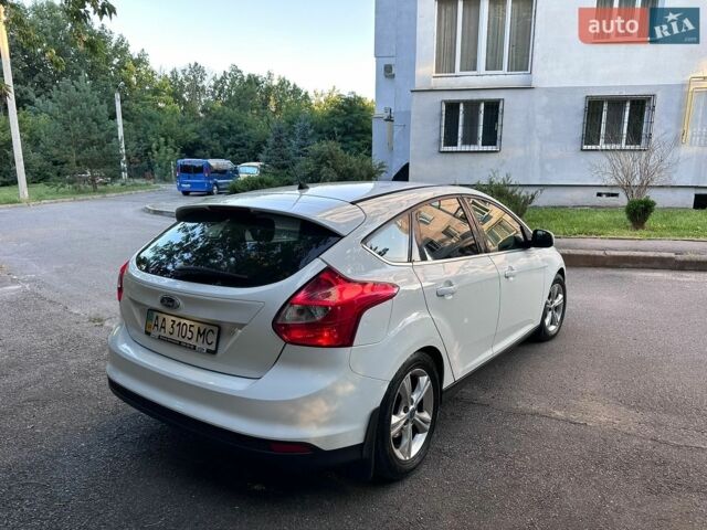 Белый Форд Фокус, объемом двигателя 1.6 л и пробегом 131 тыс. км за 6500 $, фото 7 на Automoto.ua