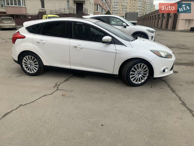 Білий Форд Фокус, об'ємом двигуна 2 л та пробігом 277 тис. км за 7999 $, фото 34 на Automoto.ua