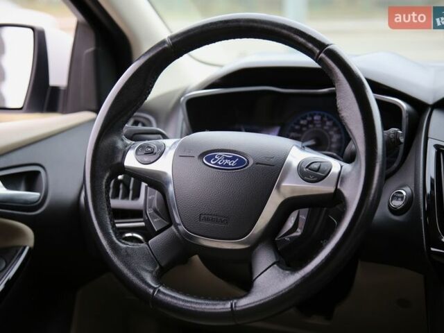 Білий Форд Фокус, об'ємом двигуна 0 л та пробігом 153 тис. км за 6600 $, фото 13 на Automoto.ua