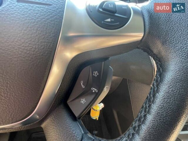 Білий Форд Фокус, об'ємом двигуна 2 л та пробігом 365 тис. км за 8500 $, фото 20 на Automoto.ua