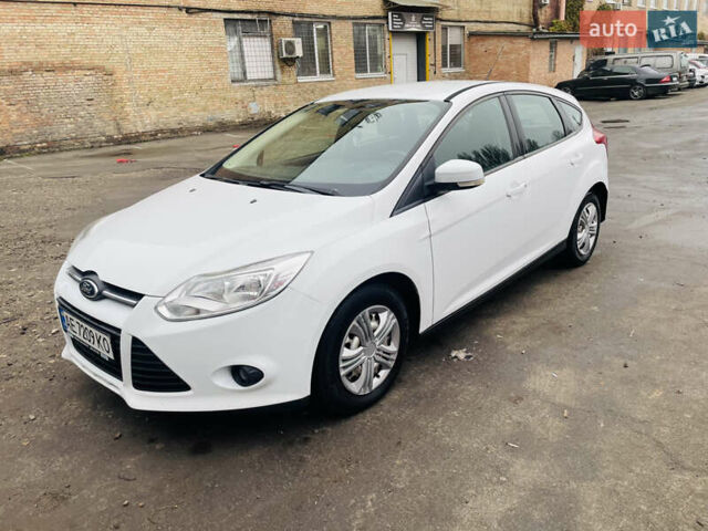 Белый Форд Фокус, объемом двигателя 1.6 л и пробегом 288 тыс. км за 5200 $, фото 10 на Automoto.ua