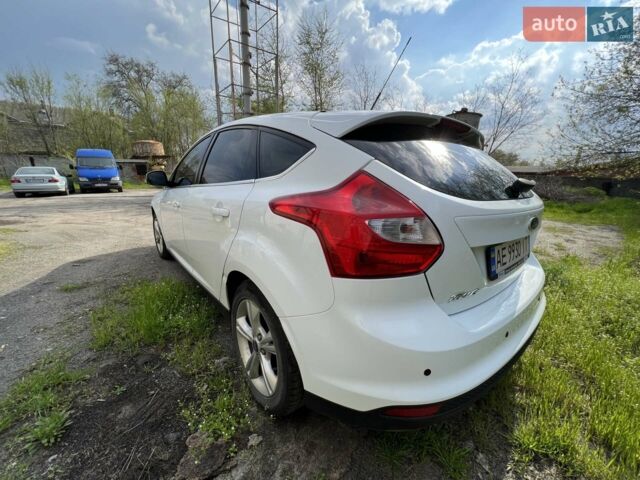 Белый Форд Фокус, объемом двигателя 1.6 л и пробегом 148 тыс. км за 8500 $, фото 4 на Automoto.ua
