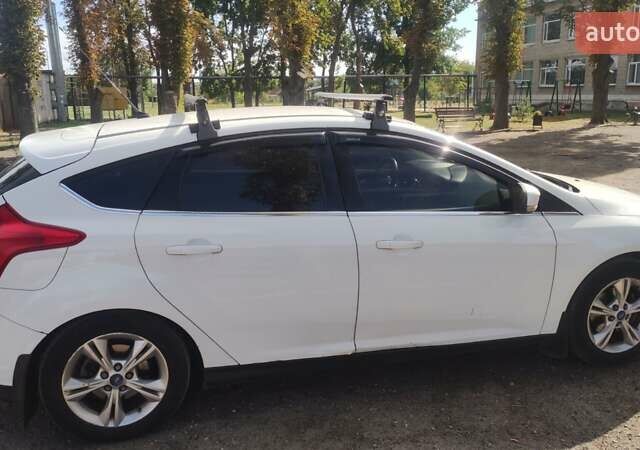 Білий Форд Фокус, об'ємом двигуна 1.6 л та пробігом 221 тис. км за 7500 $, фото 7 на Automoto.ua
