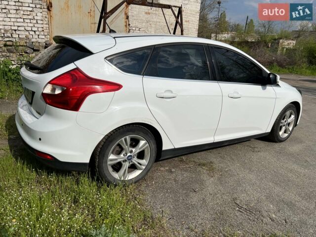 Белый Форд Фокус, объемом двигателя 1.6 л и пробегом 148 тыс. км за 8500 $, фото 7 на Automoto.ua
