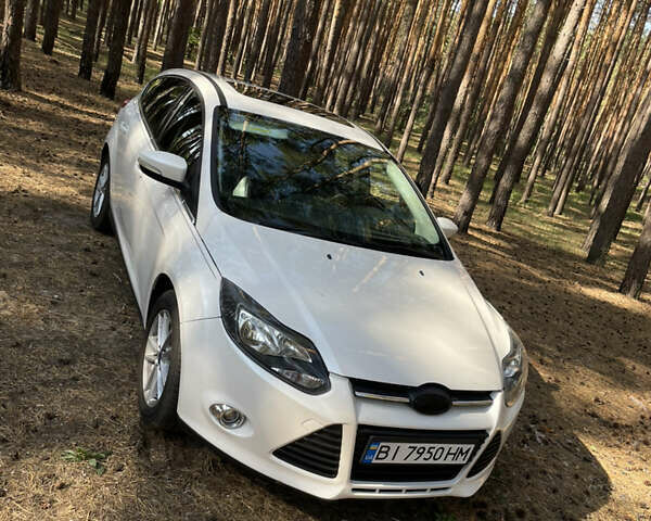 Білий Форд Фокус, об'ємом двигуна 2 л та пробігом 217 тис. км за 8600 $, фото 15 на Automoto.ua