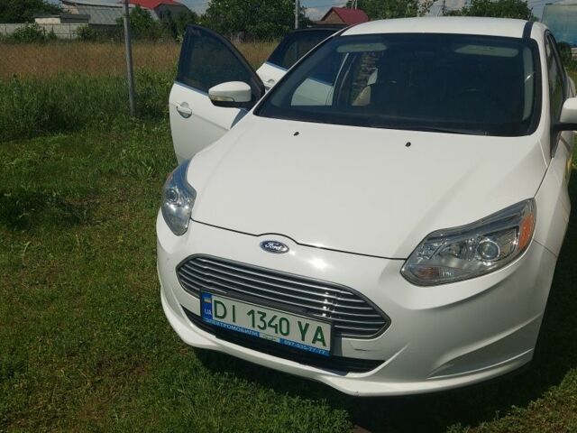 Білий Форд Фокус, об'ємом двигуна 0 л та пробігом 148 тис. км за 6500 $, фото 5 на Automoto.ua