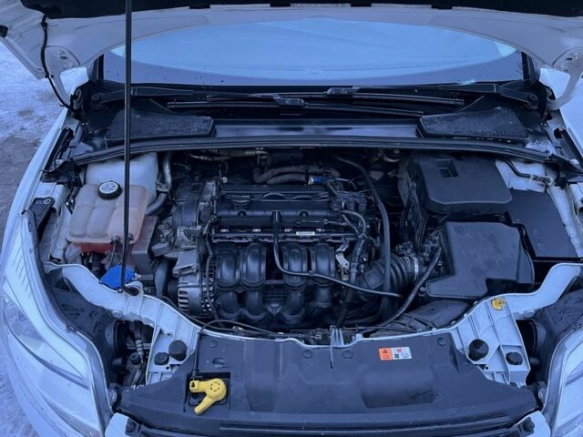 Белый Форд Фокус, объемом двигателя 1.6 л и пробегом 280 тыс. км за 5999 $, фото 10 на Automoto.ua