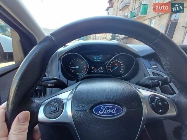 Белый Форд Фокус, объемом двигателя 1.6 л и пробегом 207 тыс. км за 7200 $, фото 5 на Automoto.ua