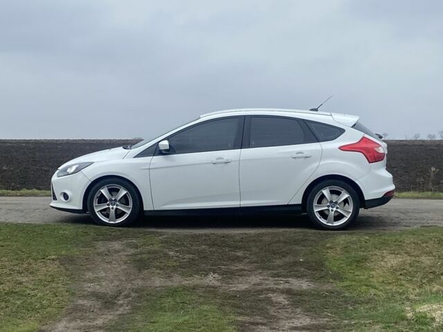 Белый Форд Фокус, объемом двигателя 2 л и пробегом 240 тыс. км за 6700 $, фото 8 на Automoto.ua