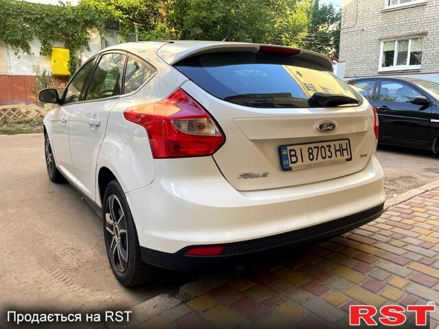 Белый Форд Фокус, объемом двигателя 1.6 л и пробегом 214 тыс. км за 7700 $, фото 2 на Automoto.ua