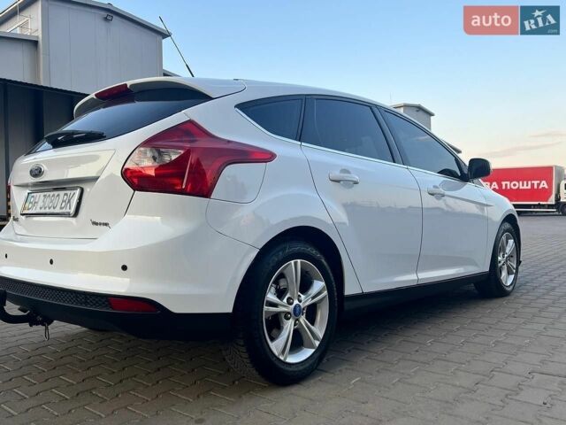 Белый Форд Фокус, объемом двигателя 1.6 л и пробегом 225 тыс. км за 6200 $, фото 5 на Automoto.ua