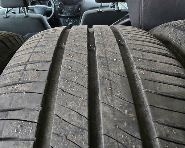 Белый Форд Фокус, объемом двигателя 1.6 л и пробегом 160 тыс. км за 6500 $, фото 20 на Automoto.ua