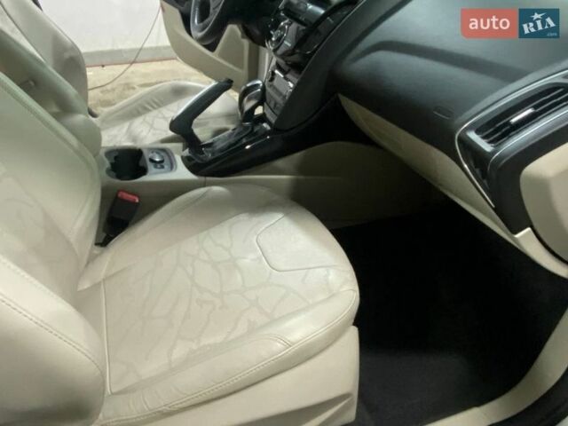 Белый Форд Фокус, объемом двигателя 0 л и пробегом 174 тыс. км за 6200 $, фото 2 на Automoto.ua