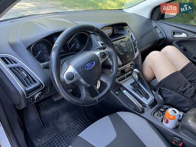 Білий Форд Фокус, об'ємом двигуна 1.6 л та пробігом 199 тис. км за 7700 $, фото 7 на Automoto.ua