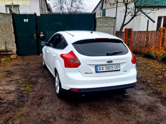 Белый Форд Фокус, объемом двигателя 1 л и пробегом 140 тыс. км за 7000 $, фото 3 на Automoto.ua