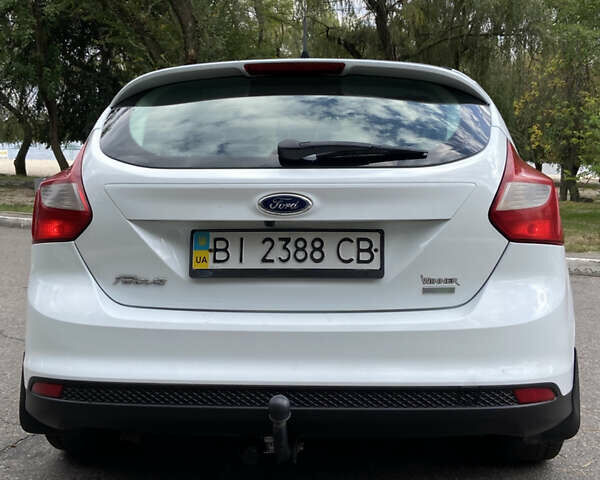 Білий Форд Фокус, об'ємом двигуна 1 л та пробігом 244 тис. км за 5650 $, фото 3 на Automoto.ua