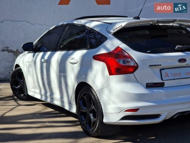 Белый Форд Фокус, объемом двигателя 2 л и пробегом 164 тыс. км за 9490 $, фото 26 на Automoto.ua