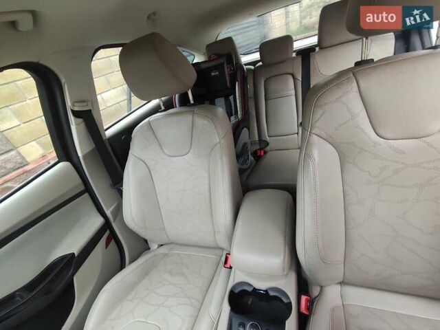 Белый Форд Фокус, объемом двигателя 0 л и пробегом 92 тыс. км за 6500 $, фото 10 на Automoto.ua