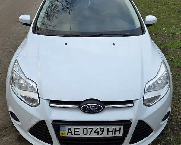 Белый Форд Фокус, объемом двигателя 1.6 л и пробегом 152 тыс. км за 7500 $, фото 1 на Automoto.ua