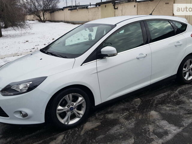 Білий Форд Фокус, об'ємом двигуна 1 л та пробігом 122 тис. км за 5800 $, фото 3 на Automoto.ua