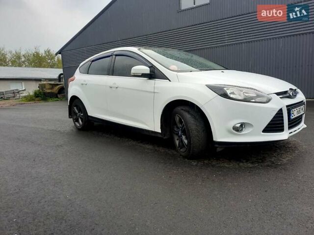 Білий Форд Фокус, об'ємом двигуна 1 л та пробігом 188 тис. км за 6600 $, фото 3 на Automoto.ua