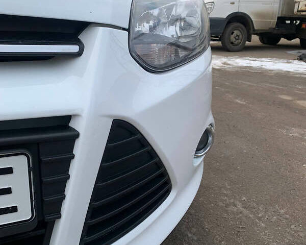 Білий Форд Фокус, об'ємом двигуна 1.6 л та пробігом 90 тис. км за 8500 $, фото 10 на Automoto.ua