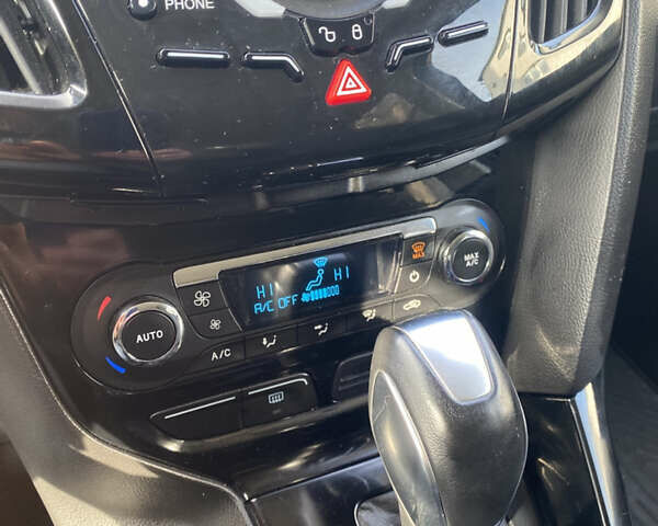 Белый Форд Фокус, объемом двигателя 0 л и пробегом 115 тыс. км за 7200 $, фото 20 на Automoto.ua