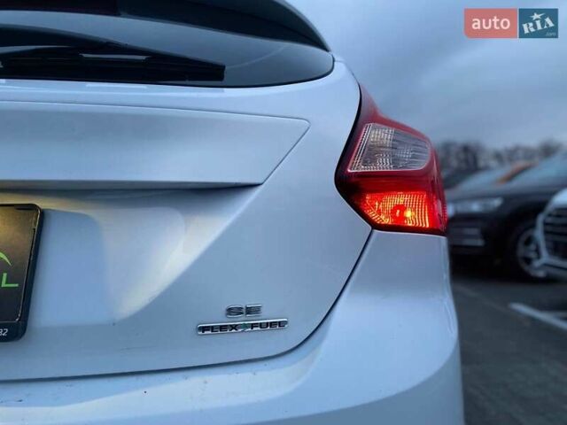 Белый Форд Фокус, объемом двигателя 2 л и пробегом 226 тыс. км за 6990 $, фото 9 на Automoto.ua