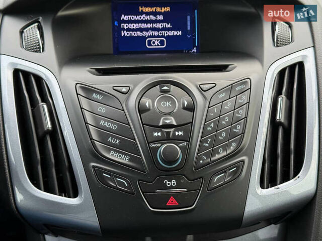 Білий Форд Фокус, об'ємом двигуна 1.6 л та пробігом 227 тис. км за 8600 $, фото 48 на Automoto.ua