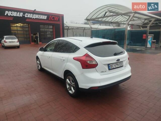Білий Форд Фокус, об'ємом двигуна 1 л та пробігом 290 тис. км за 5000 $, фото 5 на Automoto.ua