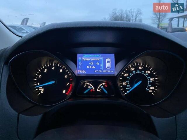 Белый Форд Фокус, объемом двигателя 2 л и пробегом 226 тыс. км за 6990 $, фото 32 на Automoto.ua