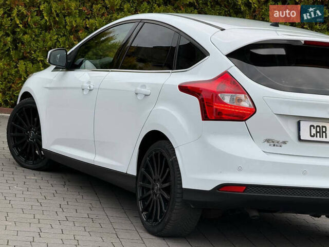 Білий Форд Фокус, об'ємом двигуна 1.6 л та пробігом 227 тис. км за 8600 $, фото 16 на Automoto.ua