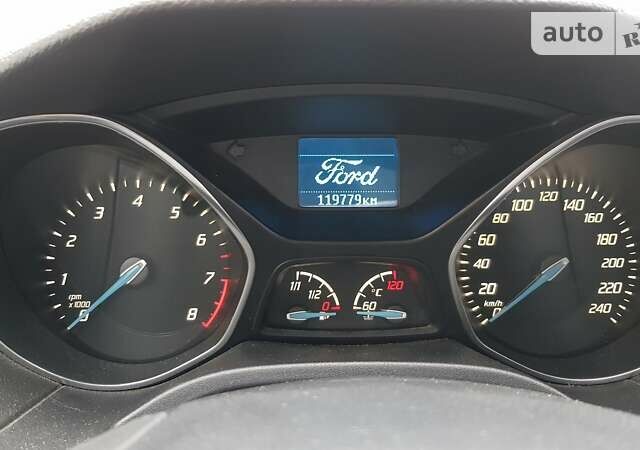 Белый Форд Фокус, объемом двигателя 1 л и пробегом 122 тыс. км за 6800 $, фото 26 на Automoto.ua