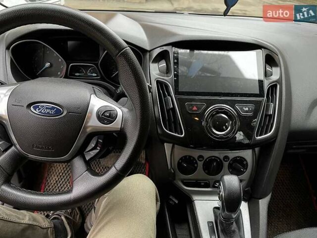 Белый Форд Фокус, объемом двигателя 2 л и пробегом 226 тыс. км за 7500 $, фото 1 на Automoto.ua