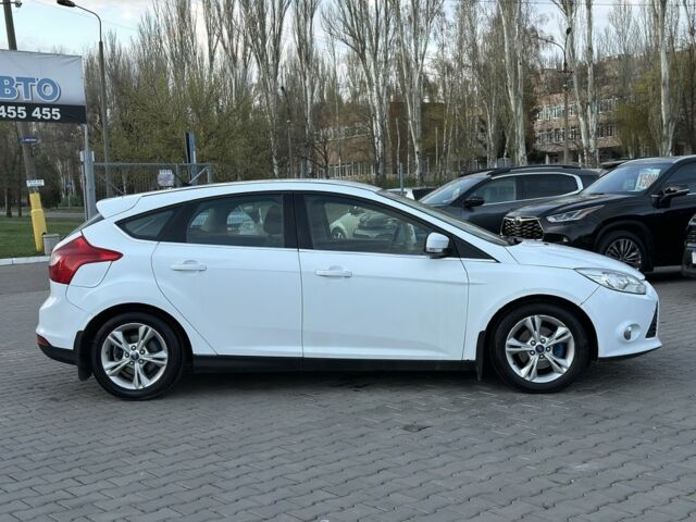 Белый Форд Фокус, объемом двигателя 1 л и пробегом 164 тыс. км за 5700 $, фото 7 на Automoto.ua