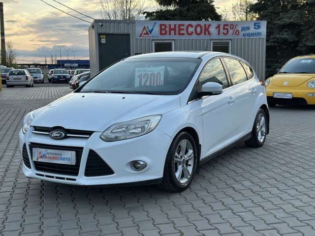 Белый Форд Фокус, объемом двигателя 1 л и пробегом 164 тыс. км за 5700 $, фото 2 на Automoto.ua